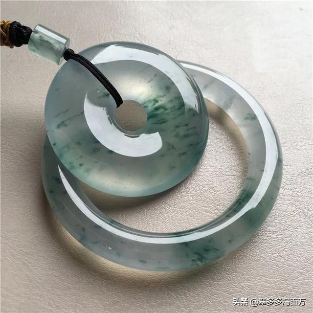 32种翡翠颜色等级排名,翡翠分几个级别，你买的翡翠级别高吗？