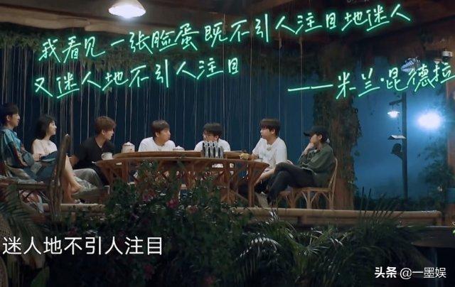 杨幂红地毯:张子枫演戏“凭天赋”饰演的电影又火了，真实的她什么样的？