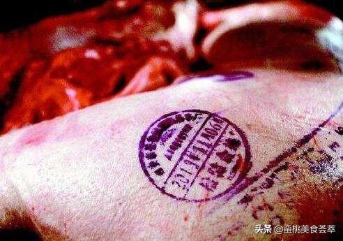 玫瑰扯旗如何区分公母:菜市场买猪肉, “红章”好还是“蓝章”好？