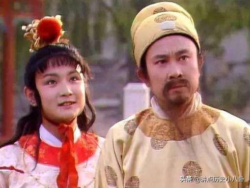 宫女穿开裆裤:中国的古人是从什么时候开始穿内裤的？此前都是开裆裤吗？