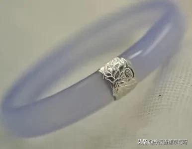 玉镯子坏了怎么修补,玉镯子碎了怎么办？手镯断了怎么修复？