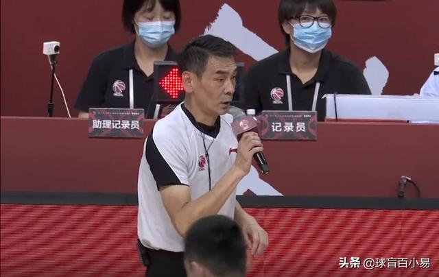为什么王俊凯总摸裤裆:曾繁日故意袭击尤度裆部被夺权，赛后姚明会对他追加处罚吗
