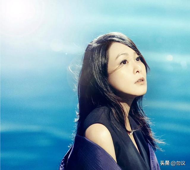 刘若英结婚了吗:结婚十年没一起吃过饭，不进丈夫卧室，刘若英结婚到底图什么