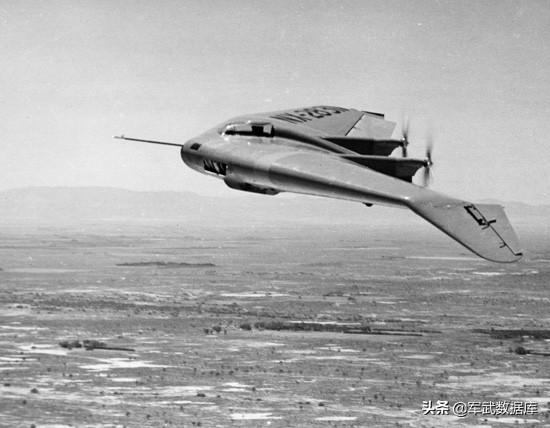 十大幽灵飞机，B-2轰炸机的外形是不是参考外星人的飞行器设计