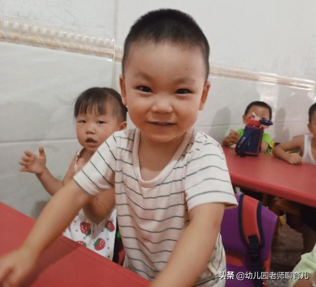 巧虎上厕所:三岁就上幼儿园，对孩子心理有没有影响？