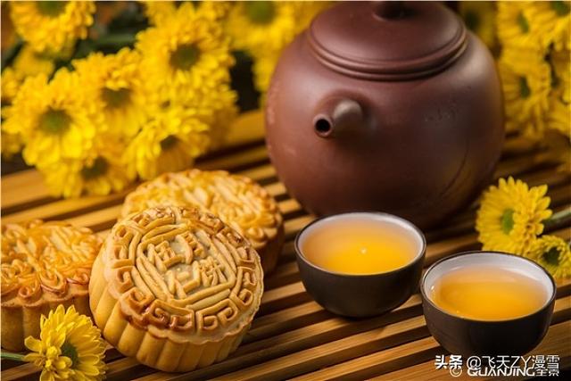 中秋节起源于唐朝,月饼源自明朝,中秋赏月为什么还要吃月饼,有什么典故？