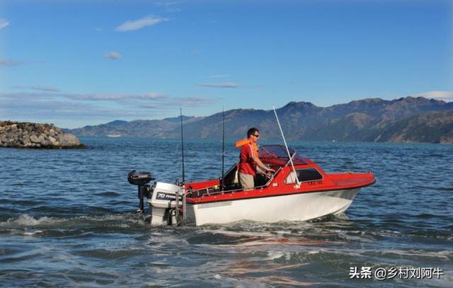 头条问答 近海钓鱼怎么找鱼群 驻村书记阿牛的回答 0赞