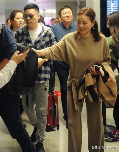刘家辉的老婆:有人说丁俊晖老婆张元元是个“富二代”，确有其事吗？