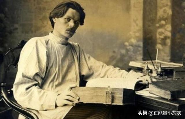 高尔基的故事:《童年》（高尔基）的故事梗概？