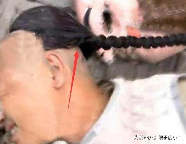 李曼图片:影视剧中，你见过哪些“辣眼睛”的穿帮镜头