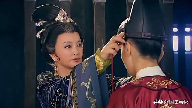 如何评价武则天的第一男宠薛怀义？
