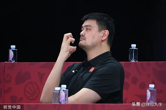 新疆牛头梗俱乐部:新疆队为什么会成为CBA工资帽制度的最大受害者？
