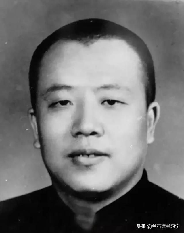 为什么侯宝林生前钦点侯耀文拜已故多年的捧哏名家赵佩茹为师？