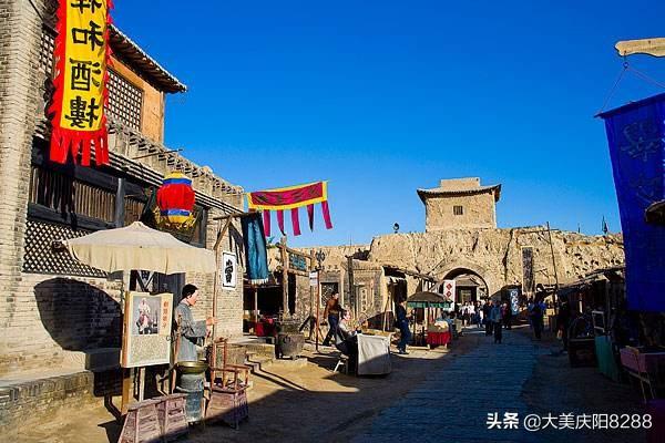 銀川旅遊,一天時間能夠去鎮北堡影視城和沙湖嗎