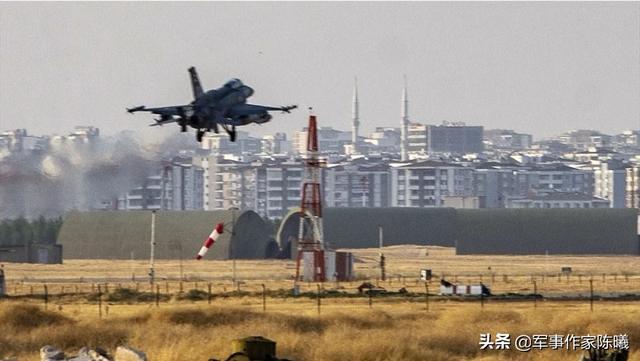 英格兰土耳其斗殴视频:历史上土耳其海空军互殴，是什么情况？