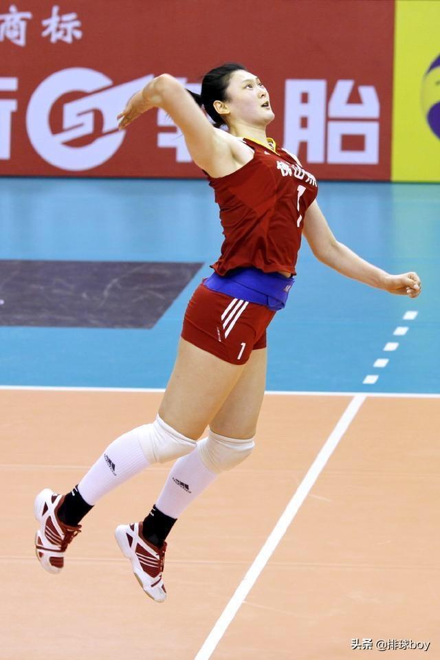 王一梅扣晕木村纱织:怎么评价被王一梅砸晕的日本排球女神？