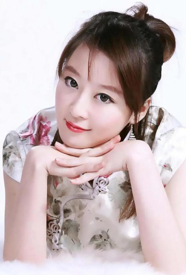 金融危机之迷情姐妹:焦恩俊演的警察现代电视剧？
