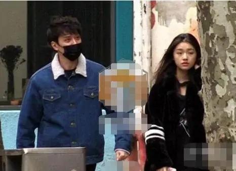 杨紫张艺兴:杜华点赞杨紫张艺兴在一起，这是好事将近，还是蓄意报复？