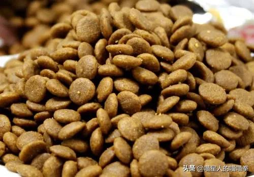 贵族狗粮是商品粮吗:狗狗吃的天然粮和商品粮有什么区别？
