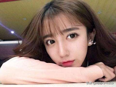 Pubg呆妹儿“壕”送粉丝限量版电脑,粉丝收到后转卖,价格却遭吐槽,你怎么看？