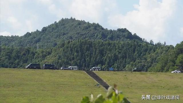 狗与剪刀必有用第几卷:嫌犯曾春亮已经落网了，他是怎么被抓到的呢？