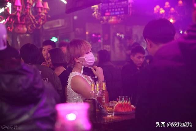 异事酒吧:你在酒吧遇到什么奇葩事？