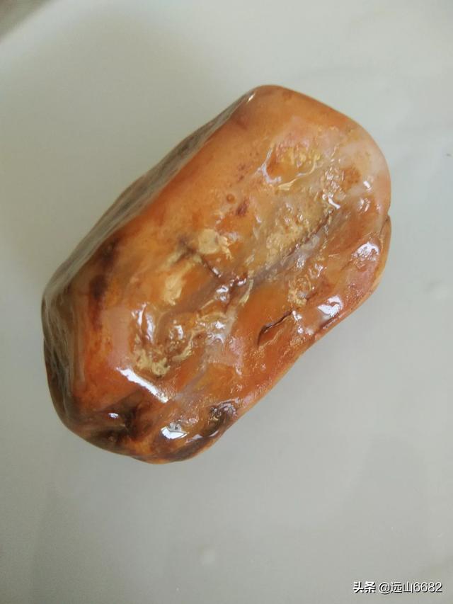 哪种石头最好,你认为钻石、宝石、水晶和玉哪个更好？