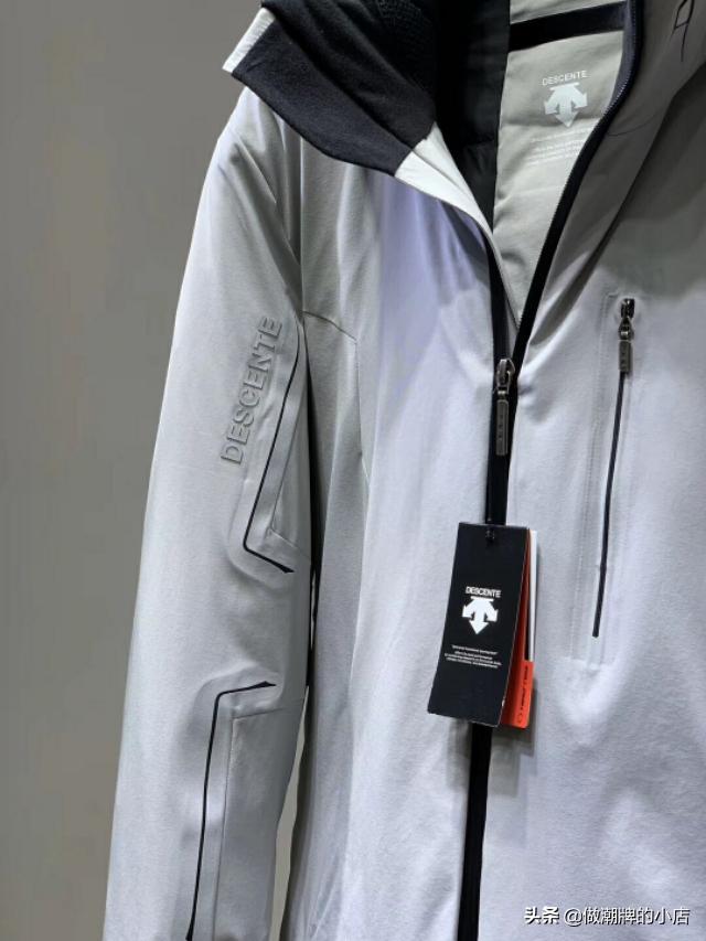 peacebird风尚男装:95年想自己看起来成熟一点，有哪些比较成熟的衣服品牌推荐？