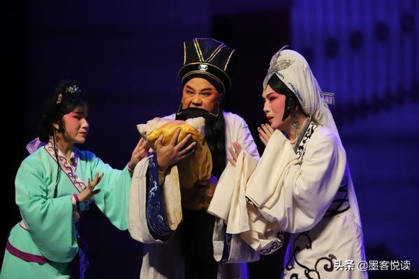 历史上的程婴:戏曲《程婴救孤》想要表达什么？