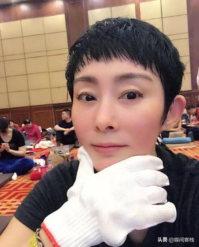 端木樱子:张敏与向华胜谈了八年恋爱，最后却分道扬镳，是怎么回事？