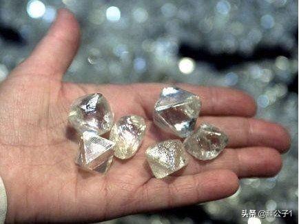 俄罗斯钻石坑:陨石上的钻石为何没有经济价值
