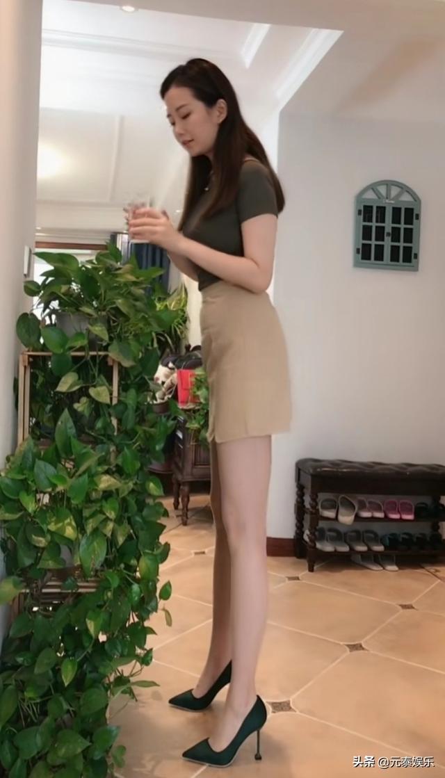 秋天搭配什么款式的丝袜,超薄的会不会太凉？