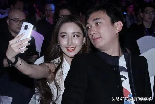 王思聪示爱网红:如何看待王思聪关注抖音九岁网红小女神？(抖音网红小橙子真名)