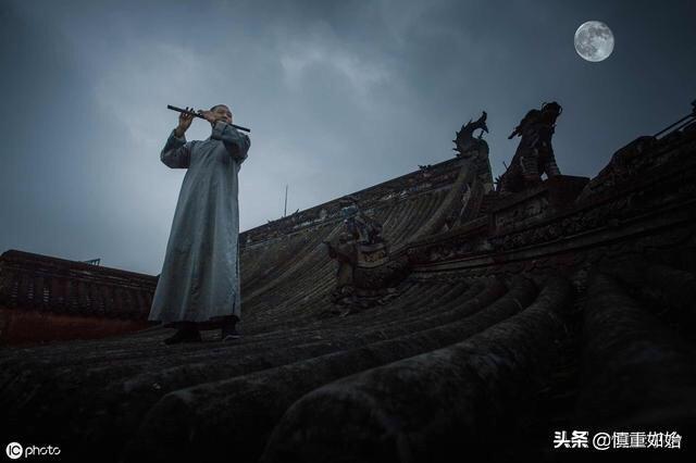 释永旭涉黑案大会:看守所一般看押犯人最长时间是几年才判刑？