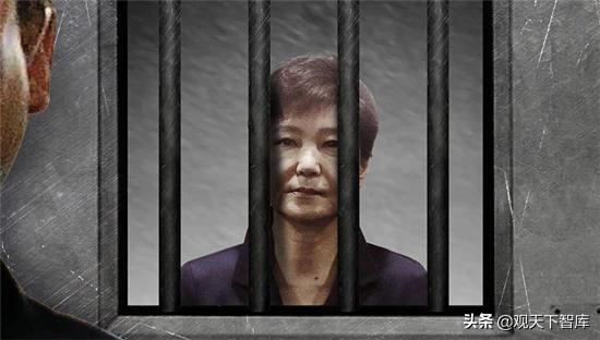 曝林志炫身体出状况:奇迹！巴基斯坦一架客机坠毁，银行行长竟然生还，你怎么看