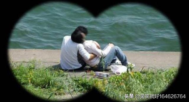 发现办公室已婚男和单身女出轨怎么办？