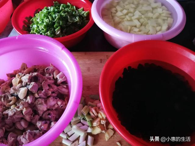 豆葱鸡汤怎么做好吃，在家里如何制作美味的鸡汤，都需要什么食材