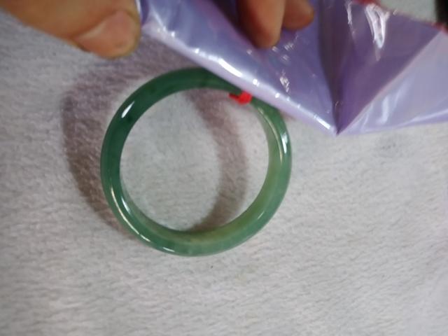 冰种 正冰 高冰 区别,翡翠冰种是还有细分吗，怎么分的？