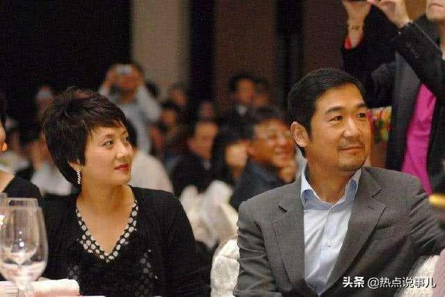 张国立简介:张国立30年前在南极里的二等功是什么含金量