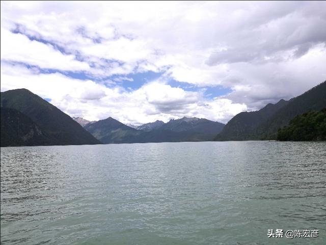 萨顶顶闪婚:我身边有很多闪婚的朋友，闪婚后又想闪离，是什么原因？