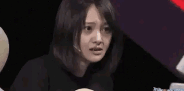 郑爽整容前后照片:像郑爽这样的，以后还能有人要吗？
