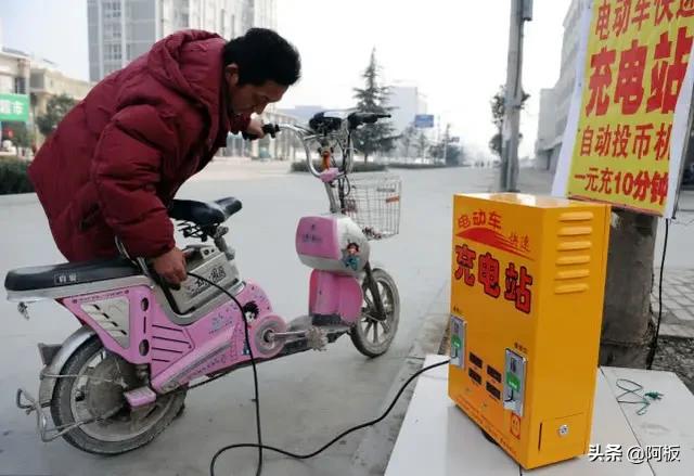 电瓶车电瓶“饿死了”怎么激活？放了两个月电瓶车充不进电怎样激活？