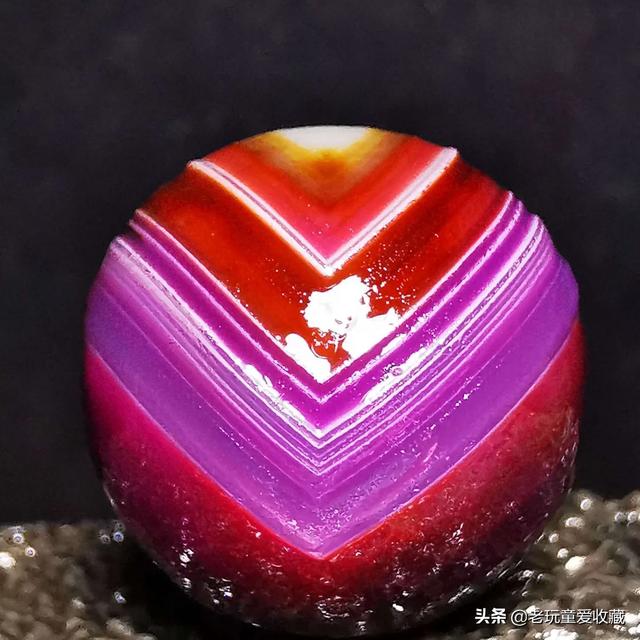 世界上最美的玉石图片,你见过哪些漂亮又可爱的石头？