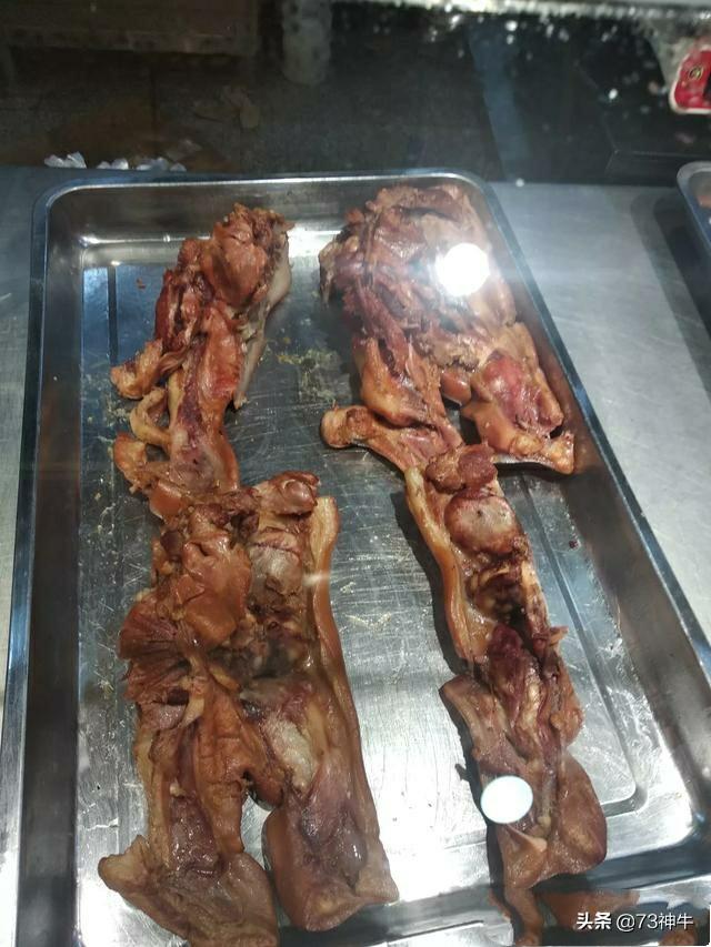 吃猪头肉真的不健康吗，都说猪头肉不健康，但是很好好吃啊！吃猪头肉真的不健康吗？