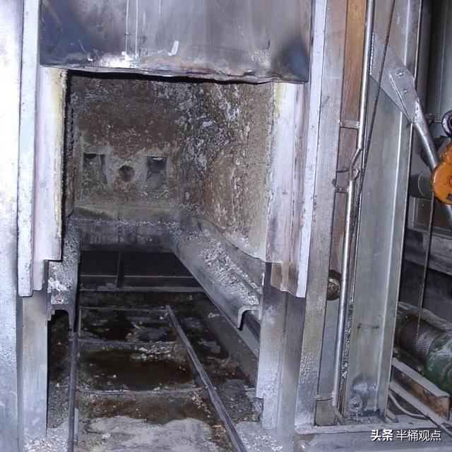 人死了知道自己火化吗,殡仪馆可以让家属观看火化过程吗？