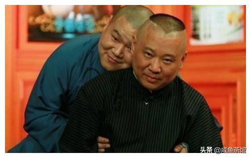 曹云金离开德云社:曹云金不再隐瞒直言：当年离开德云社是岳云鹏在捣鬼，怎么回事