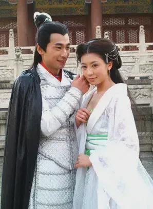 赵文卓电视剧:大威天龙！为何最近赵文卓如此火？