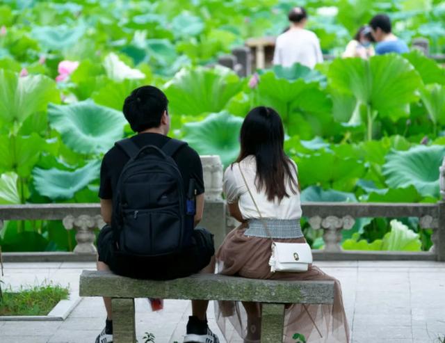 面相上即将转运的征兆,命若是天注定的，那还要后天努力干什么？