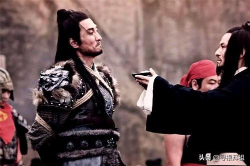 徐茂公:李世民临终前，为何把龙袍披在徐茂公身上？