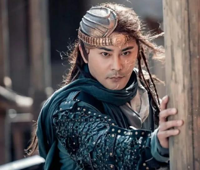樊少使:《倚天屠龙记》光明右使范遥到底有什么厉害武功